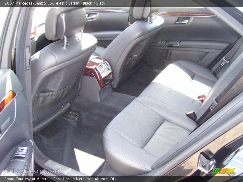 Black / Black 2007 Mercedes-Benz S 550 4Matic Sedan