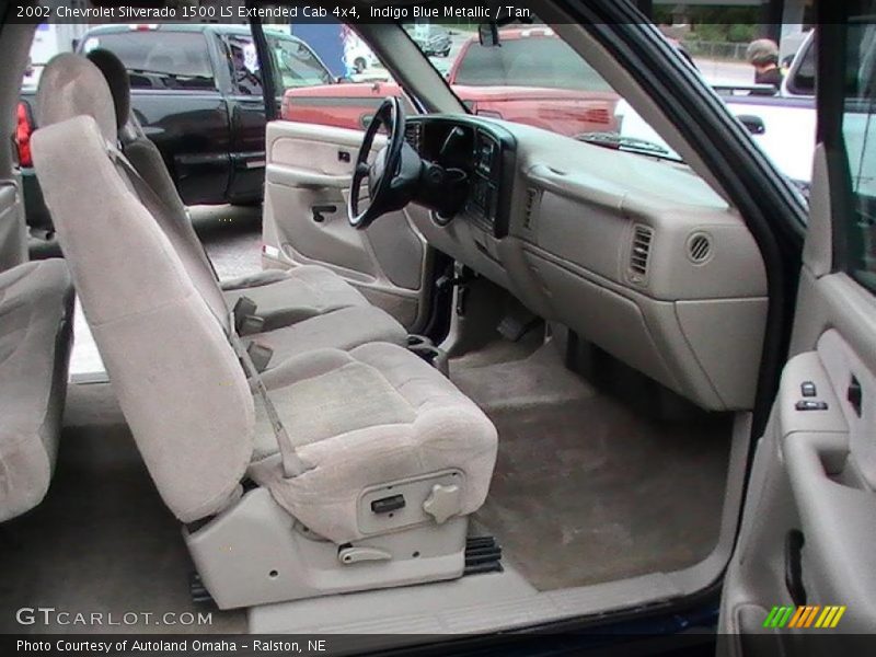 Indigo Blue Metallic / Tan 2002 Chevrolet Silverado 1500 LS Extended Cab 4x4
