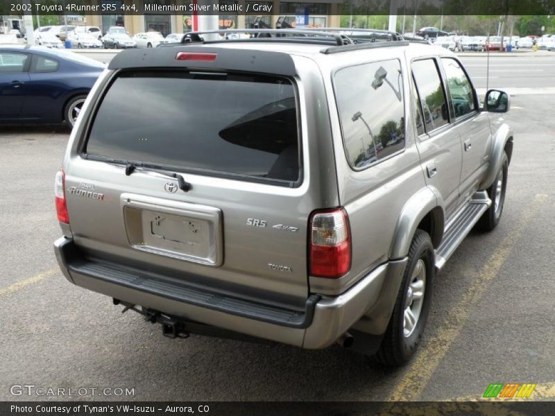 Millennium Silver Metallic / Gray 2002 Toyota 4Runner SR5 4x4