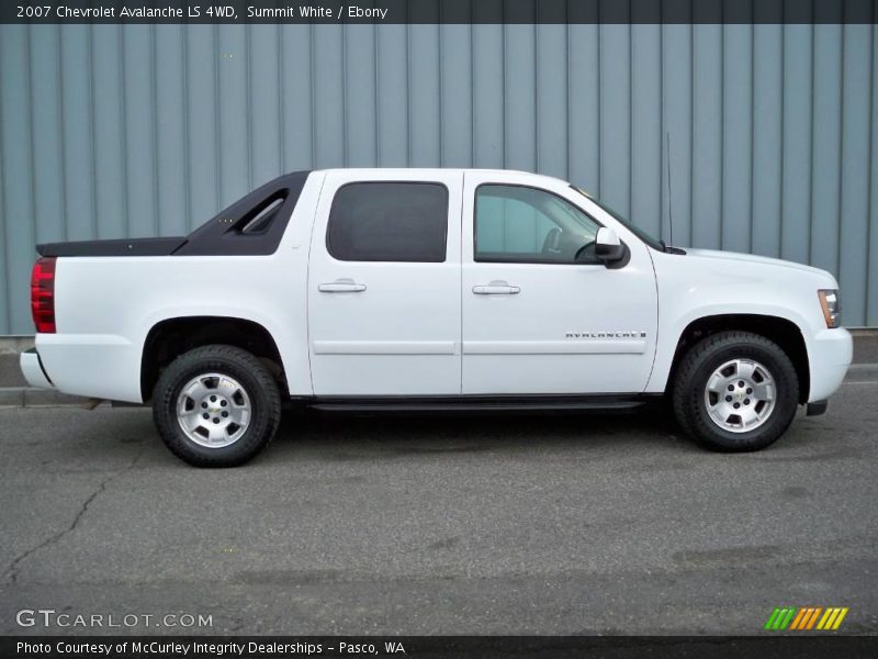 Summit White / Ebony 2007 Chevrolet Avalanche LS 4WD