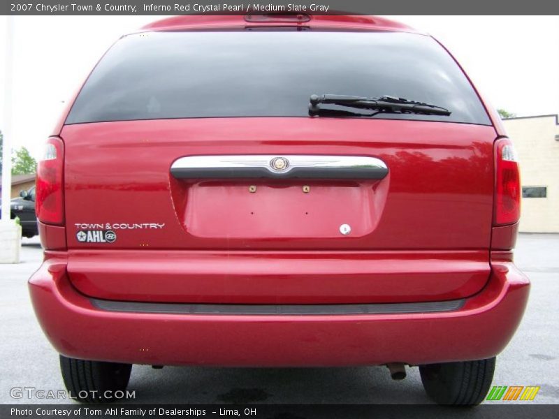 Inferno Red Crystal Pearl / Medium Slate Gray 2007 Chrysler Town & Country