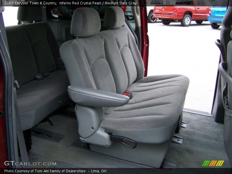 Inferno Red Crystal Pearl / Medium Slate Gray 2007 Chrysler Town & Country