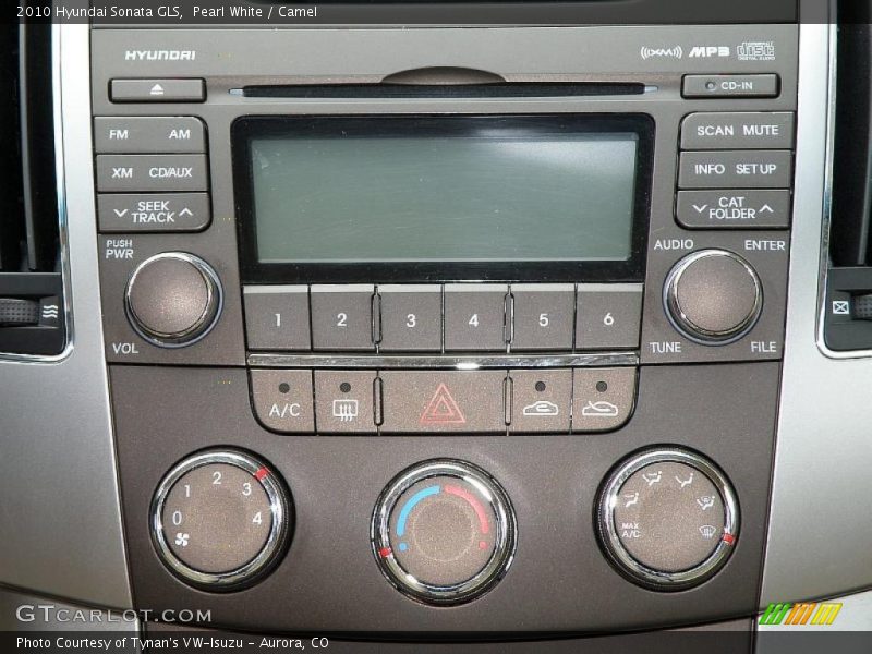 Pearl White / Camel 2010 Hyundai Sonata GLS