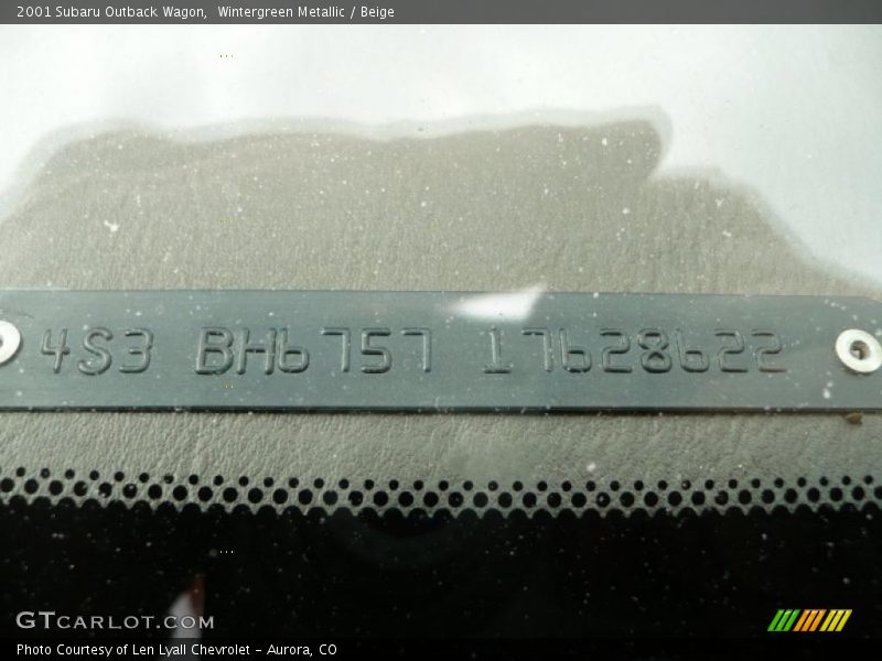 Wintergreen Metallic / Beige 2001 Subaru Outback Wagon