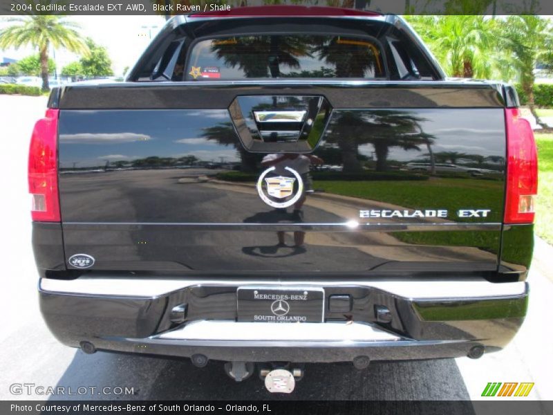 Black Raven / Shale 2004 Cadillac Escalade EXT AWD