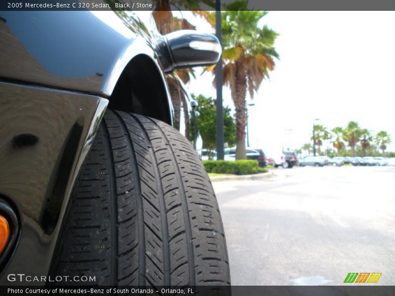 Black / Stone 2005 Mercedes-Benz C 320 Sedan