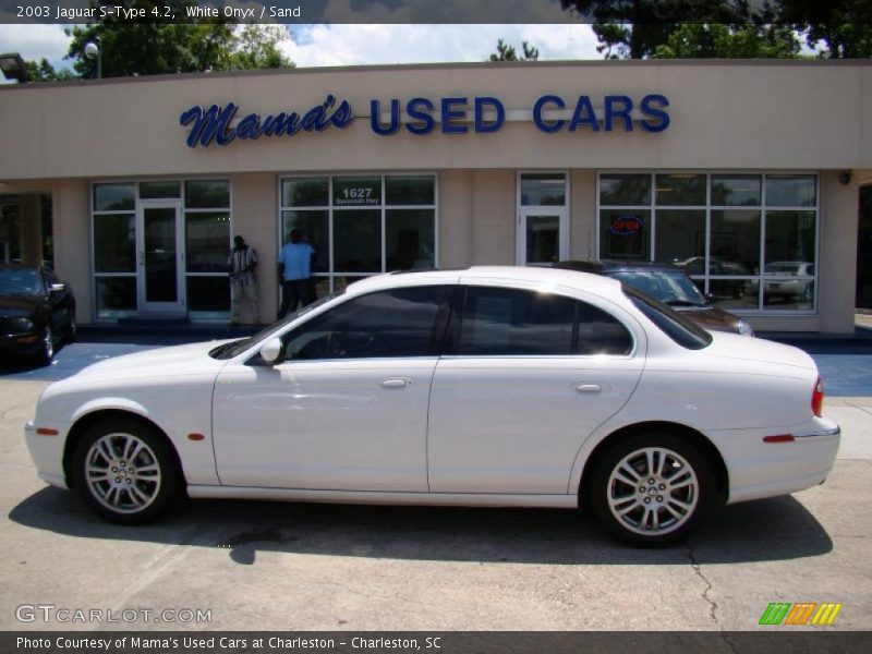 White Onyx / Sand 2003 Jaguar S-Type 4.2