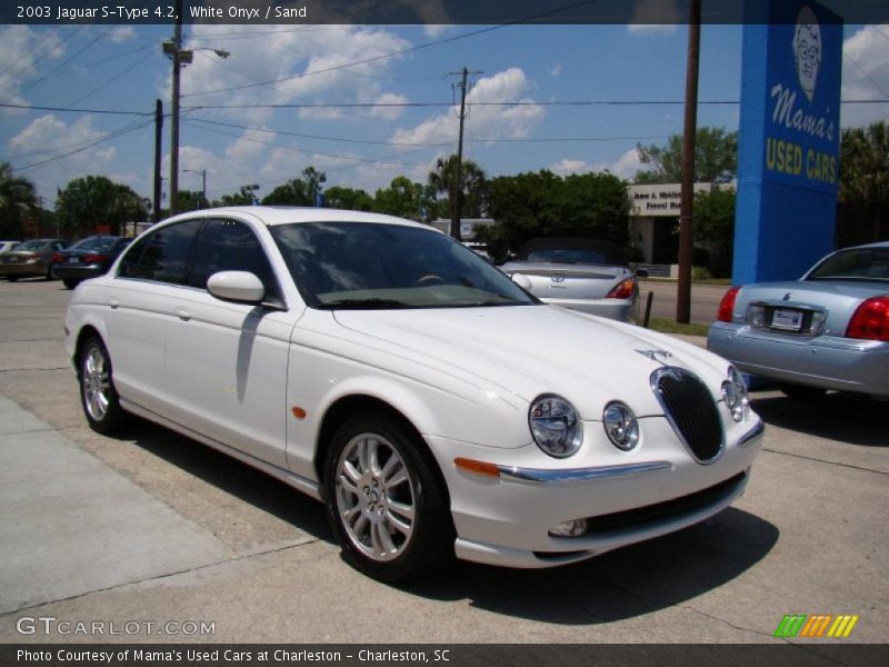 White Onyx / Sand 2003 Jaguar S-Type 4.2