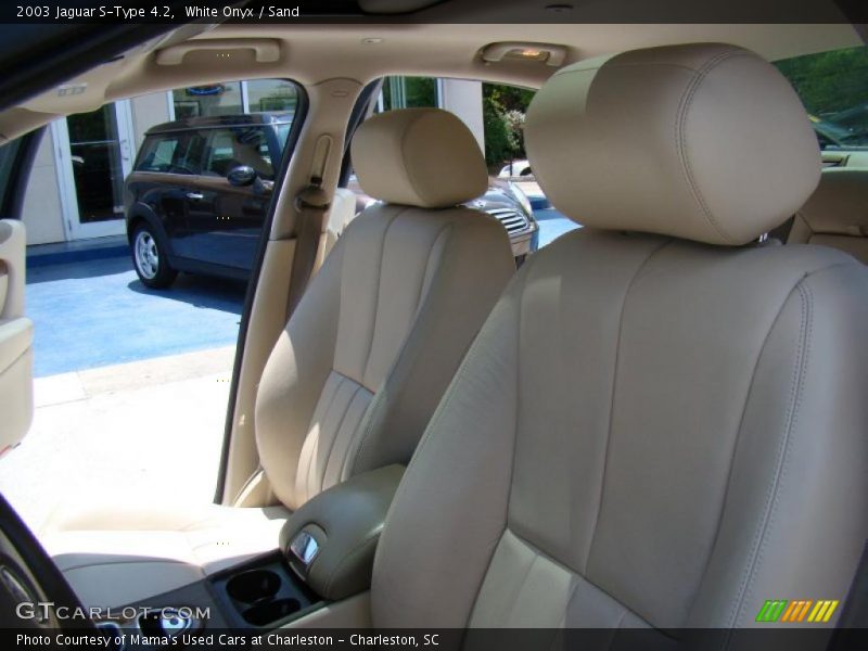 White Onyx / Sand 2003 Jaguar S-Type 4.2