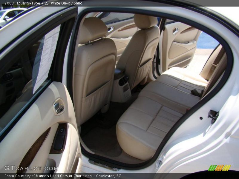 White Onyx / Sand 2003 Jaguar S-Type 4.2