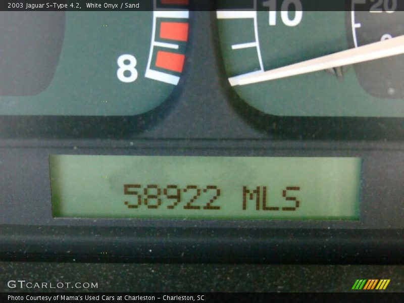 White Onyx / Sand 2003 Jaguar S-Type 4.2
