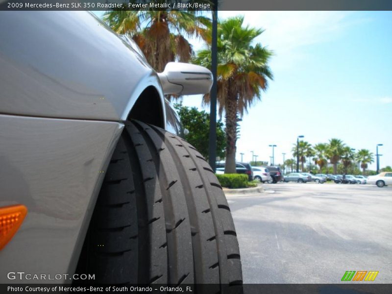 Pewter Metallic / Black/Beige 2009 Mercedes-Benz SLK 350 Roadster