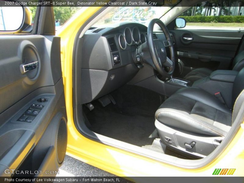 Detonator Yellow Clearcoat / Dark Slate Gray 2007 Dodge Charger SRT-8 Super Bee