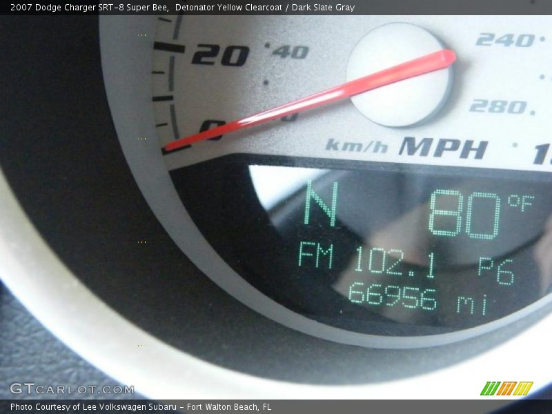 Detonator Yellow Clearcoat / Dark Slate Gray 2007 Dodge Charger SRT-8 Super Bee