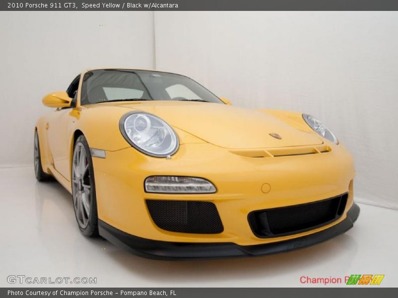 Speed Yellow / Black w/Alcantara 2010 Porsche 911 GT3