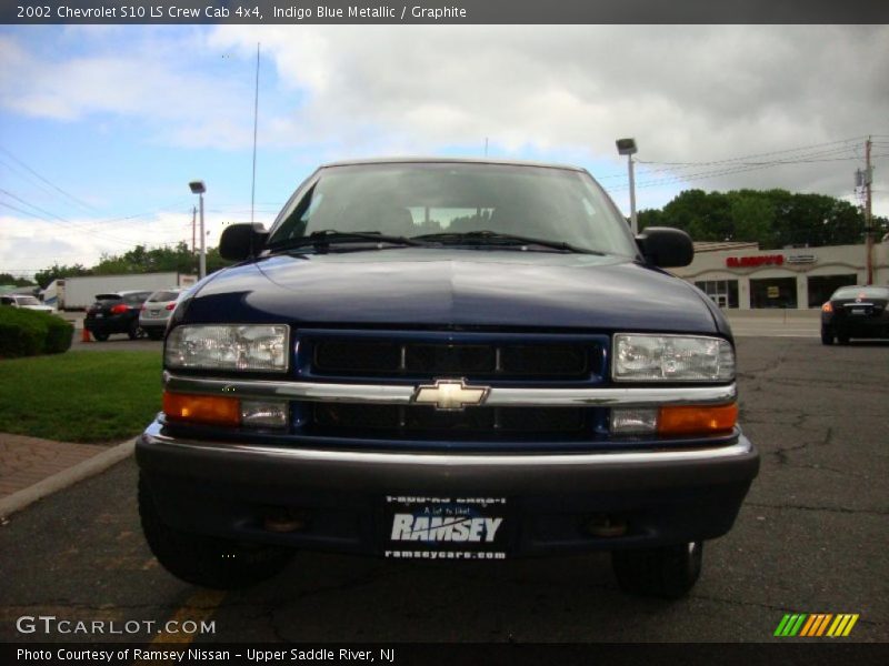 Indigo Blue Metallic / Graphite 2002 Chevrolet S10 LS Crew Cab 4x4
