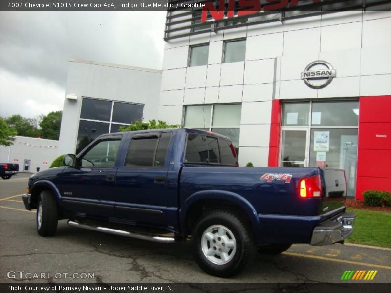 Indigo Blue Metallic / Graphite 2002 Chevrolet S10 LS Crew Cab 4x4
