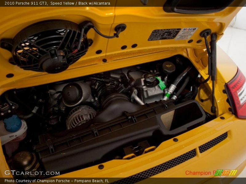 Speed Yellow / Black w/Alcantara 2010 Porsche 911 GT3