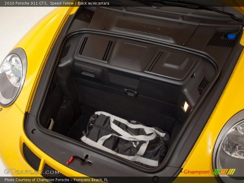 Speed Yellow / Black w/Alcantara 2010 Porsche 911 GT3