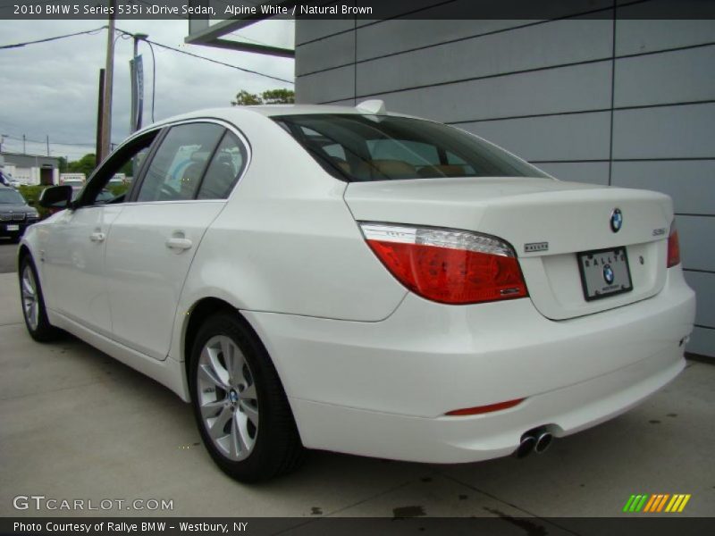 Alpine White / Natural Brown 2010 BMW 5 Series 535i xDrive Sedan