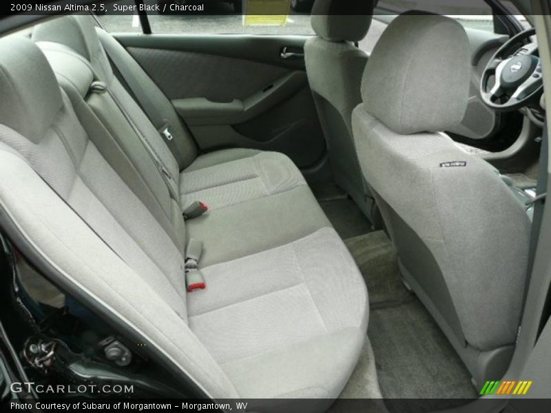 Super Black / Charcoal 2009 Nissan Altima 2.5