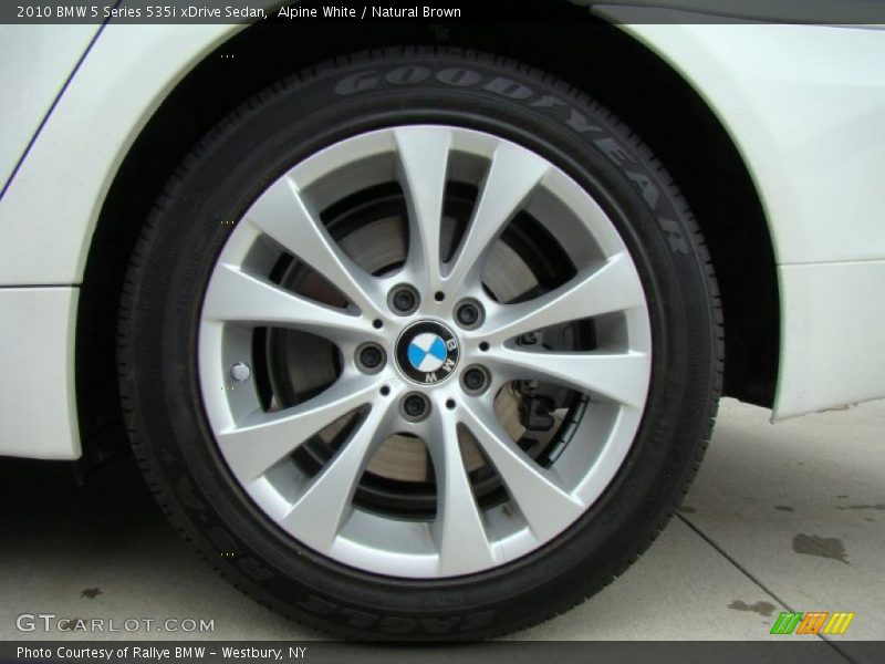 Alpine White / Natural Brown 2010 BMW 5 Series 535i xDrive Sedan