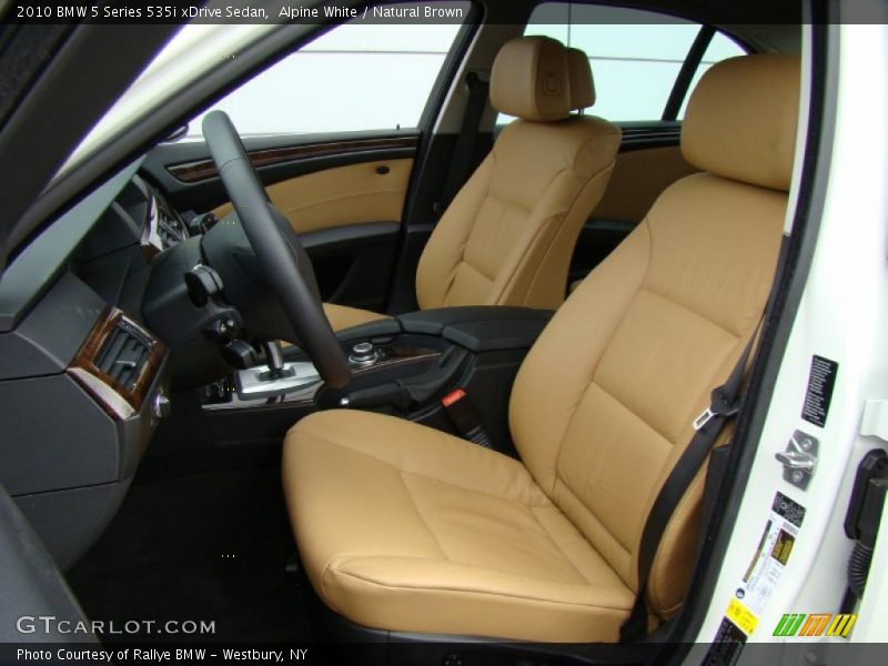 Alpine White / Natural Brown 2010 BMW 5 Series 535i xDrive Sedan