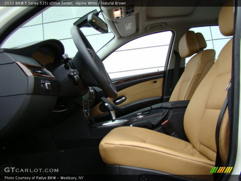 Alpine White / Natural Brown 2010 BMW 5 Series 535i xDrive Sedan