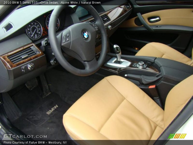 Alpine White / Natural Brown 2010 BMW 5 Series 535i xDrive Sedan