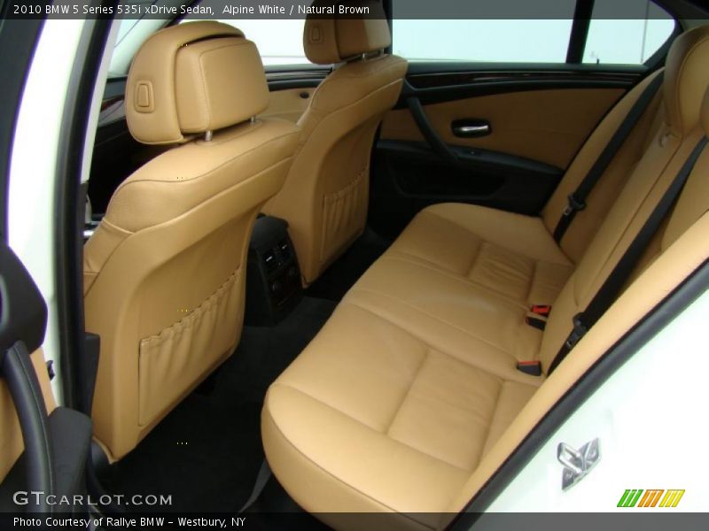 Alpine White / Natural Brown 2010 BMW 5 Series 535i xDrive Sedan
