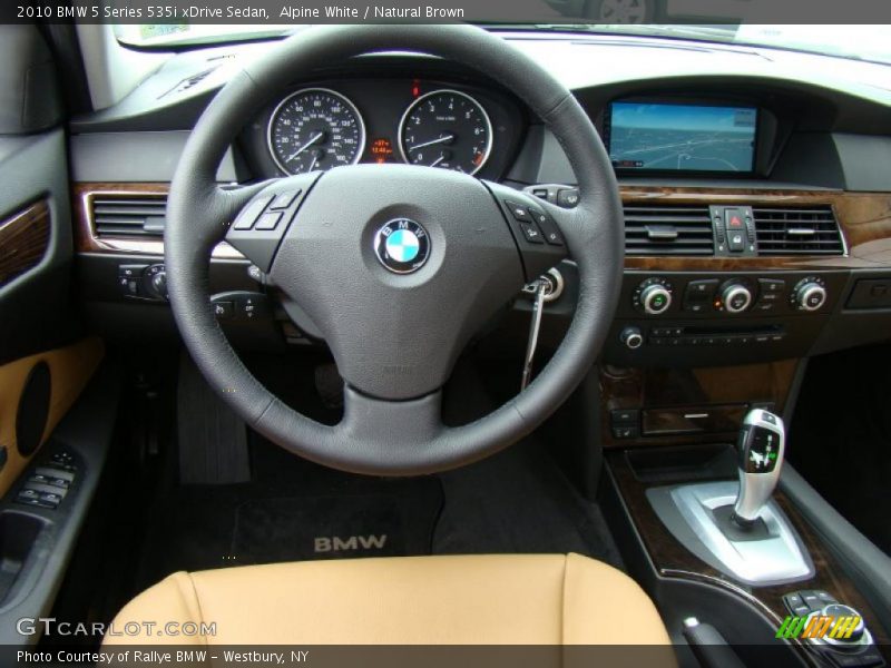 Alpine White / Natural Brown 2010 BMW 5 Series 535i xDrive Sedan