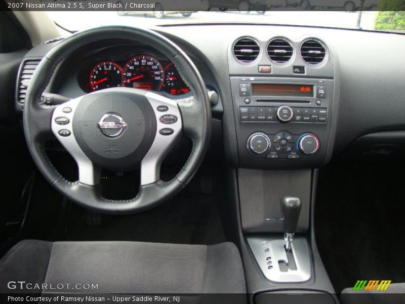 Super Black / Charcoal 2007 Nissan Altima 2.5 S