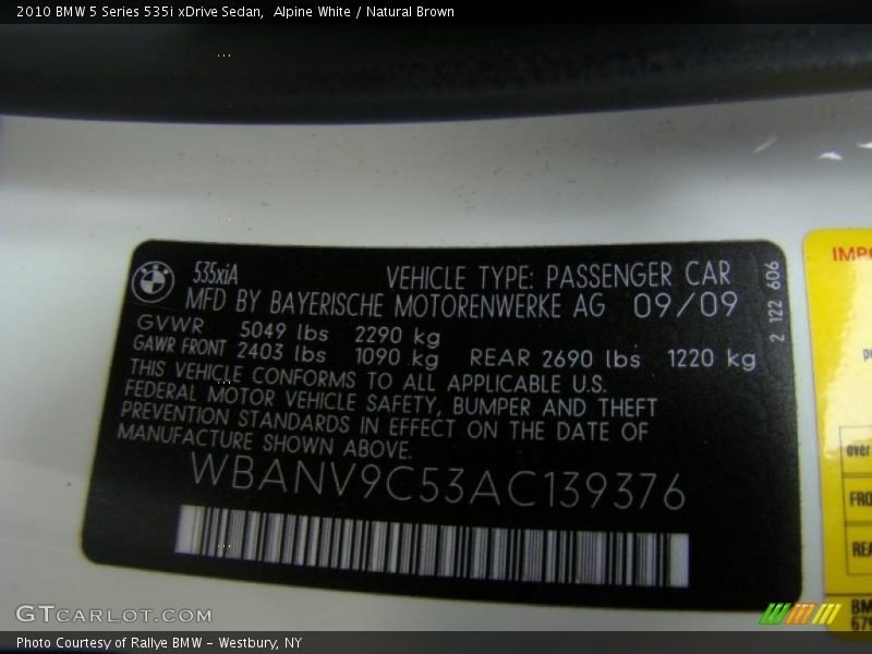 Alpine White / Natural Brown 2010 BMW 5 Series 535i xDrive Sedan