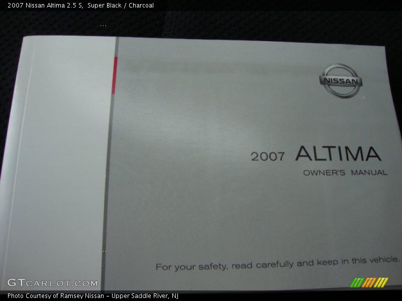 Super Black / Charcoal 2007 Nissan Altima 2.5 S