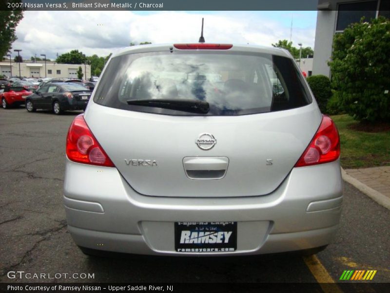 Brilliant Silver Metallic / Charcoal 2007 Nissan Versa S