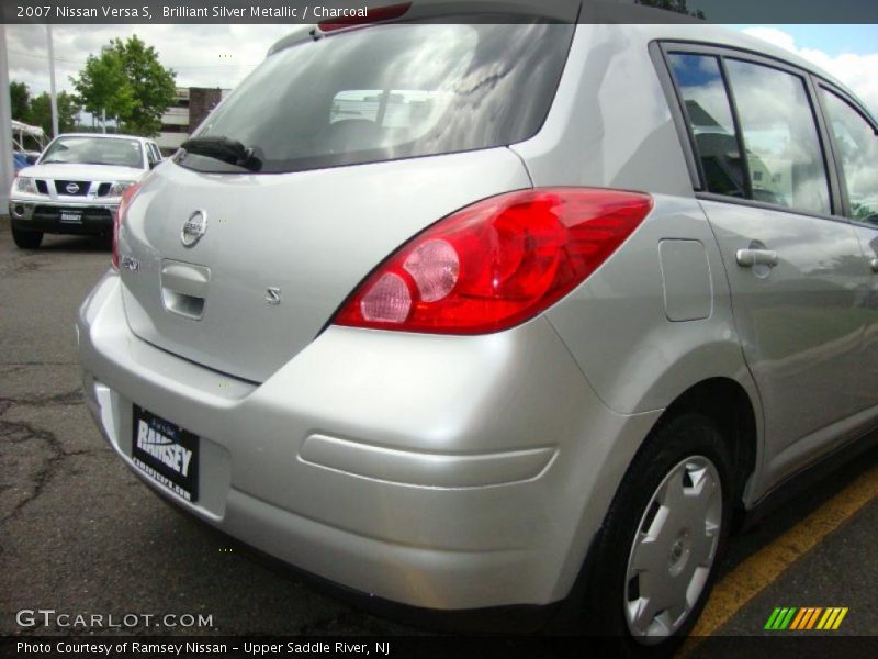Brilliant Silver Metallic / Charcoal 2007 Nissan Versa S