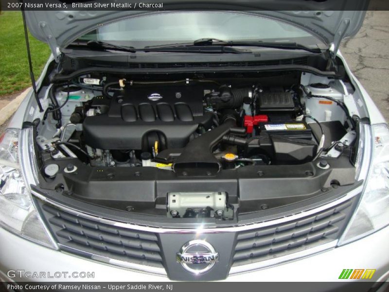 Brilliant Silver Metallic / Charcoal 2007 Nissan Versa S