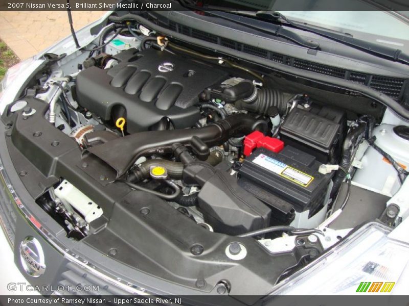 Brilliant Silver Metallic / Charcoal 2007 Nissan Versa S