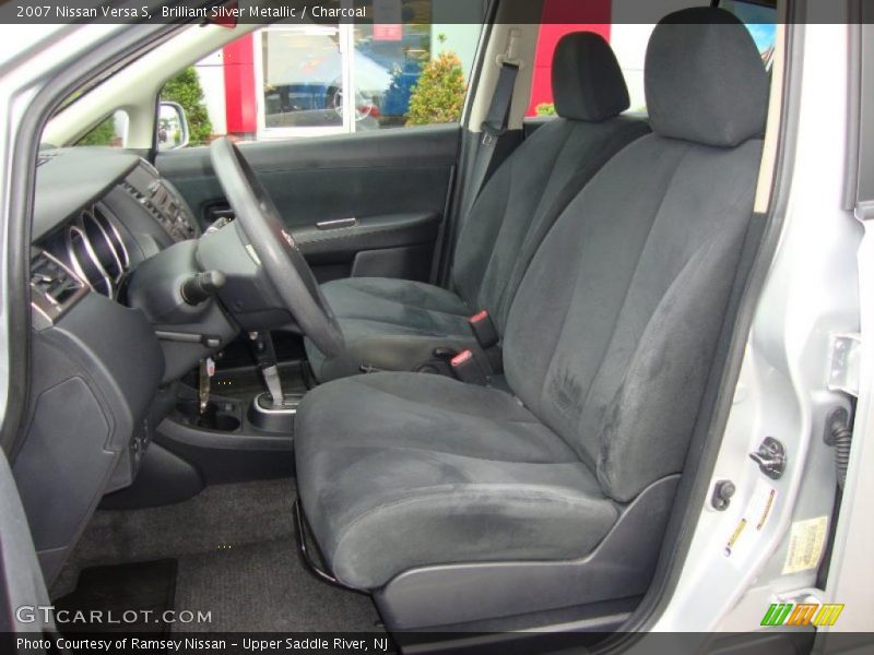 Brilliant Silver Metallic / Charcoal 2007 Nissan Versa S