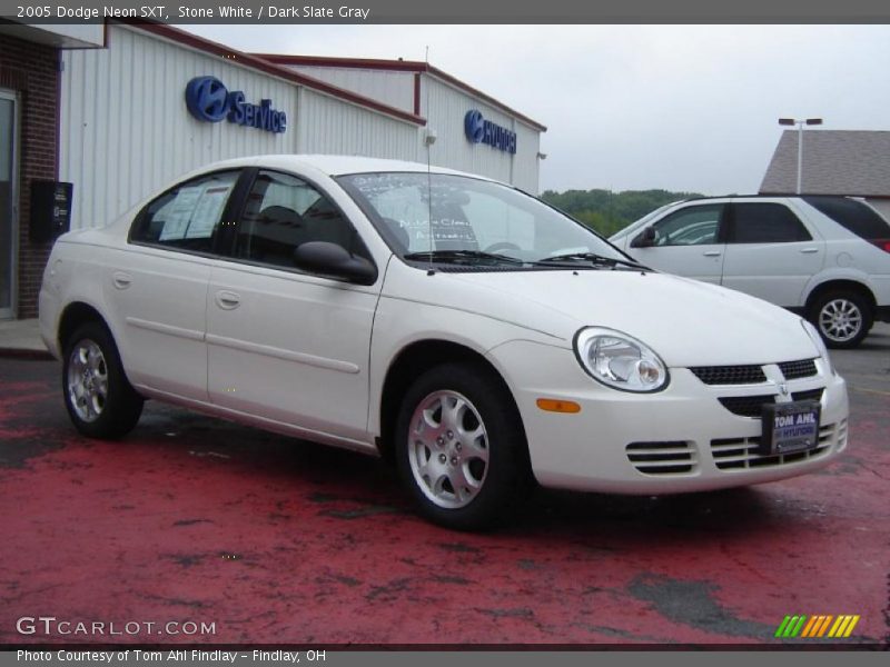 Stone White / Dark Slate Gray 2005 Dodge Neon SXT