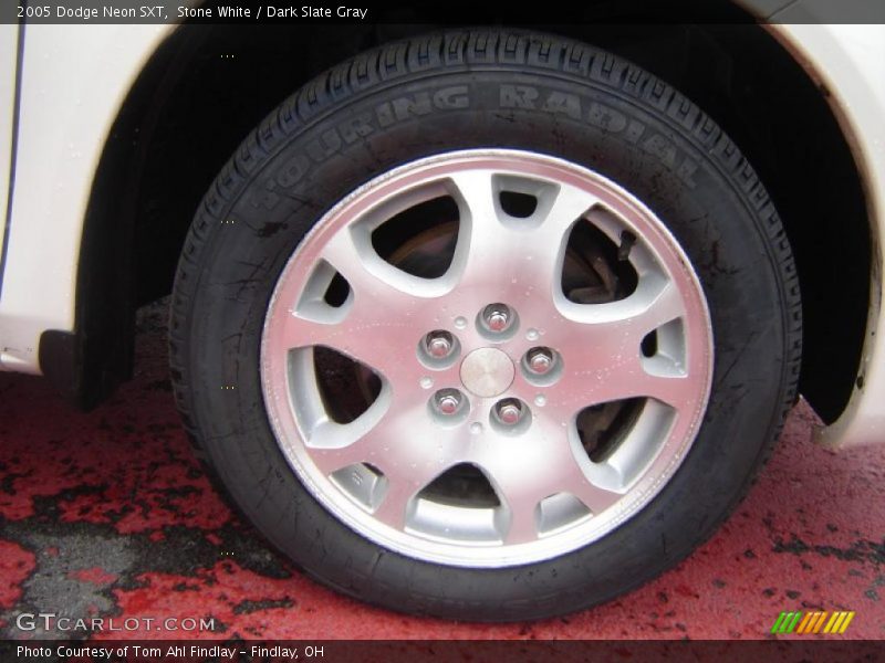 Stone White / Dark Slate Gray 2005 Dodge Neon SXT
