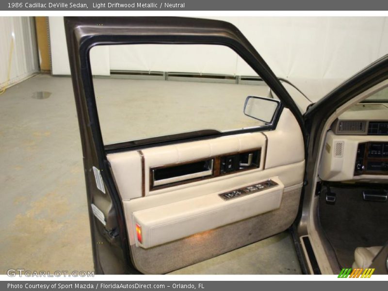 Light Driftwood Metallic / Neutral 1986 Cadillac DeVille Sedan