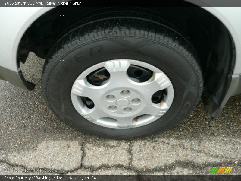 Silver Nickel / Gray 2005 Saturn VUE AWD