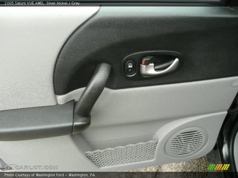 Silver Nickel / Gray 2005 Saturn VUE AWD