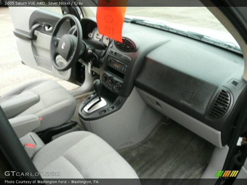 Silver Nickel / Gray 2005 Saturn VUE AWD