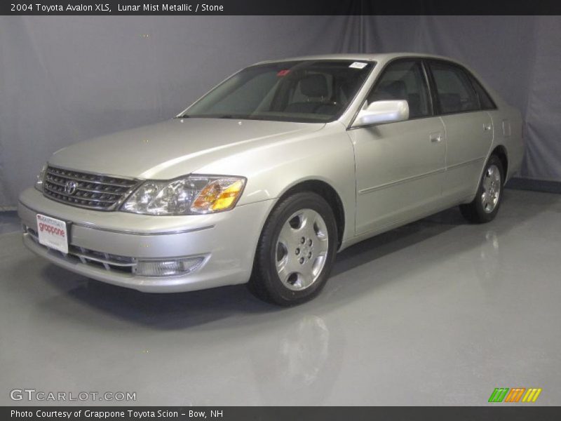 Lunar Mist Metallic / Stone 2004 Toyota Avalon XLS