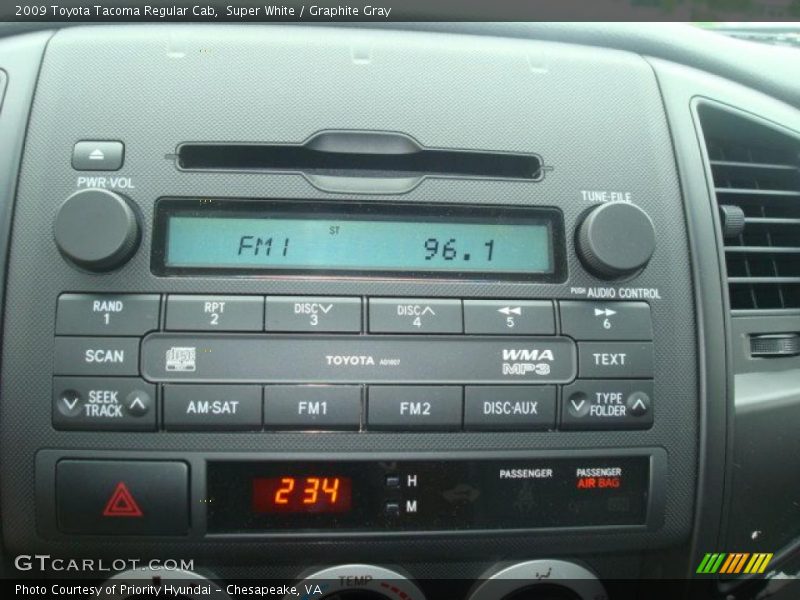 Super White / Graphite Gray 2009 Toyota Tacoma Regular Cab