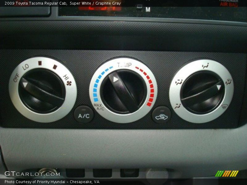 Super White / Graphite Gray 2009 Toyota Tacoma Regular Cab