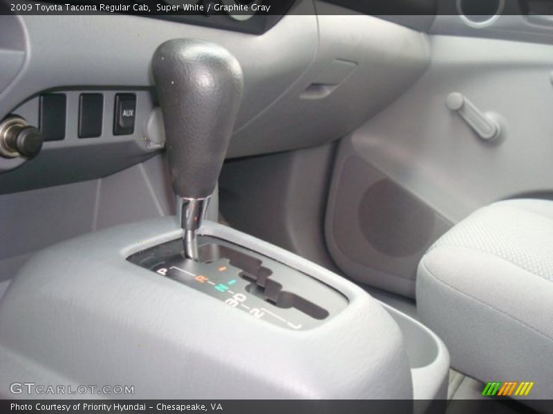 Super White / Graphite Gray 2009 Toyota Tacoma Regular Cab