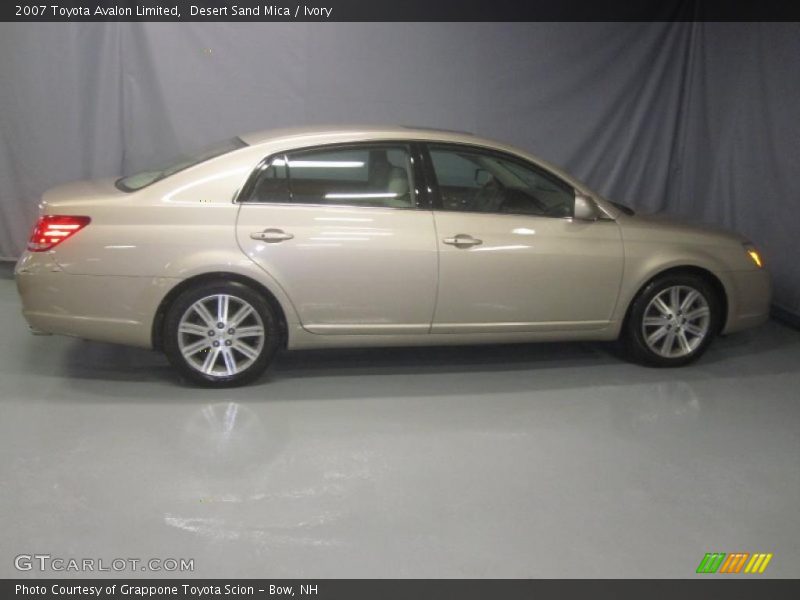 Desert Sand Mica / Ivory 2007 Toyota Avalon Limited
